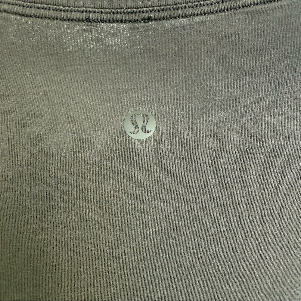 Lululemon Back In Action Cotton T Shirt Black Womens Size 6 - Picture 6 of 6